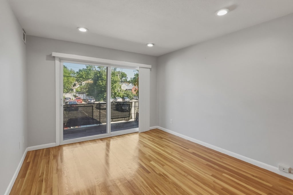 800 Hyde Park Ave #15, Boston, MA, 800 Hyde Park Ave #15, Boston, MA Photo #3
