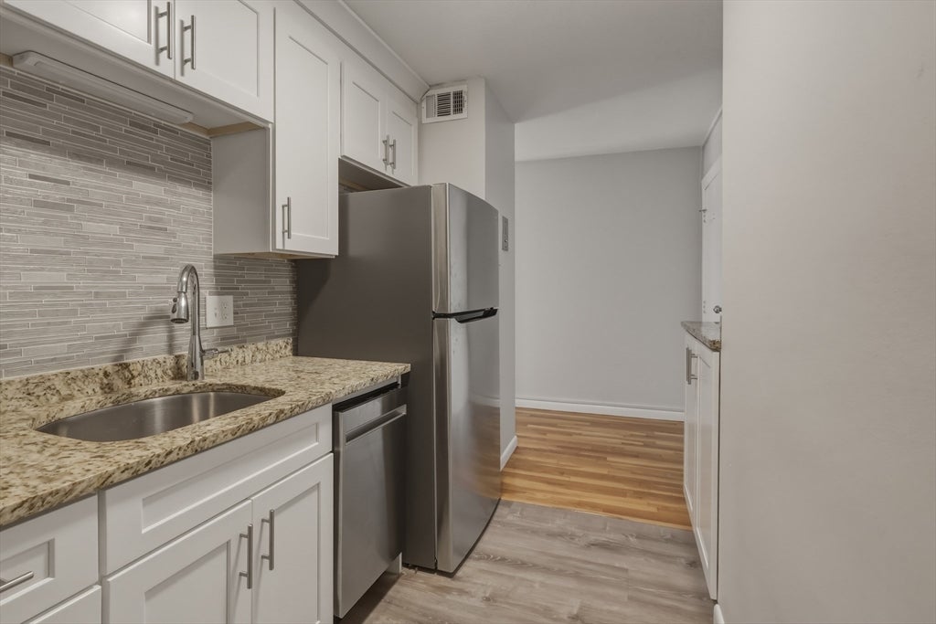 800 Hyde Park Ave #15, Boston, MA, 800 Hyde Park Ave #15, Boston, MA Photo #11