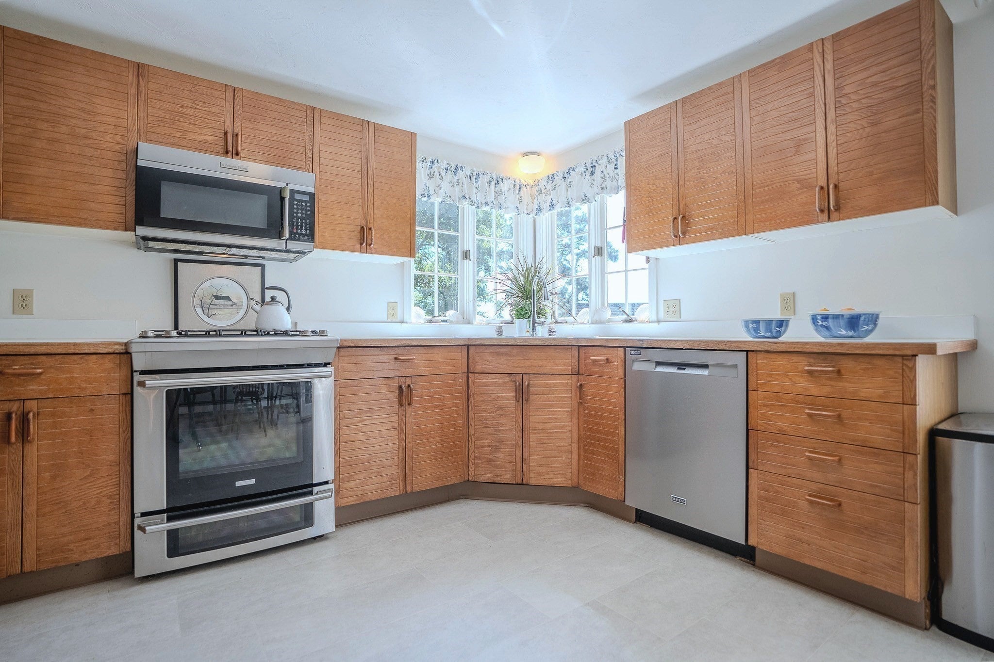 17 Clinton Dr, Yarmouth, MA, 17 Clinton Dr, Yarmouth, MA Photo #6