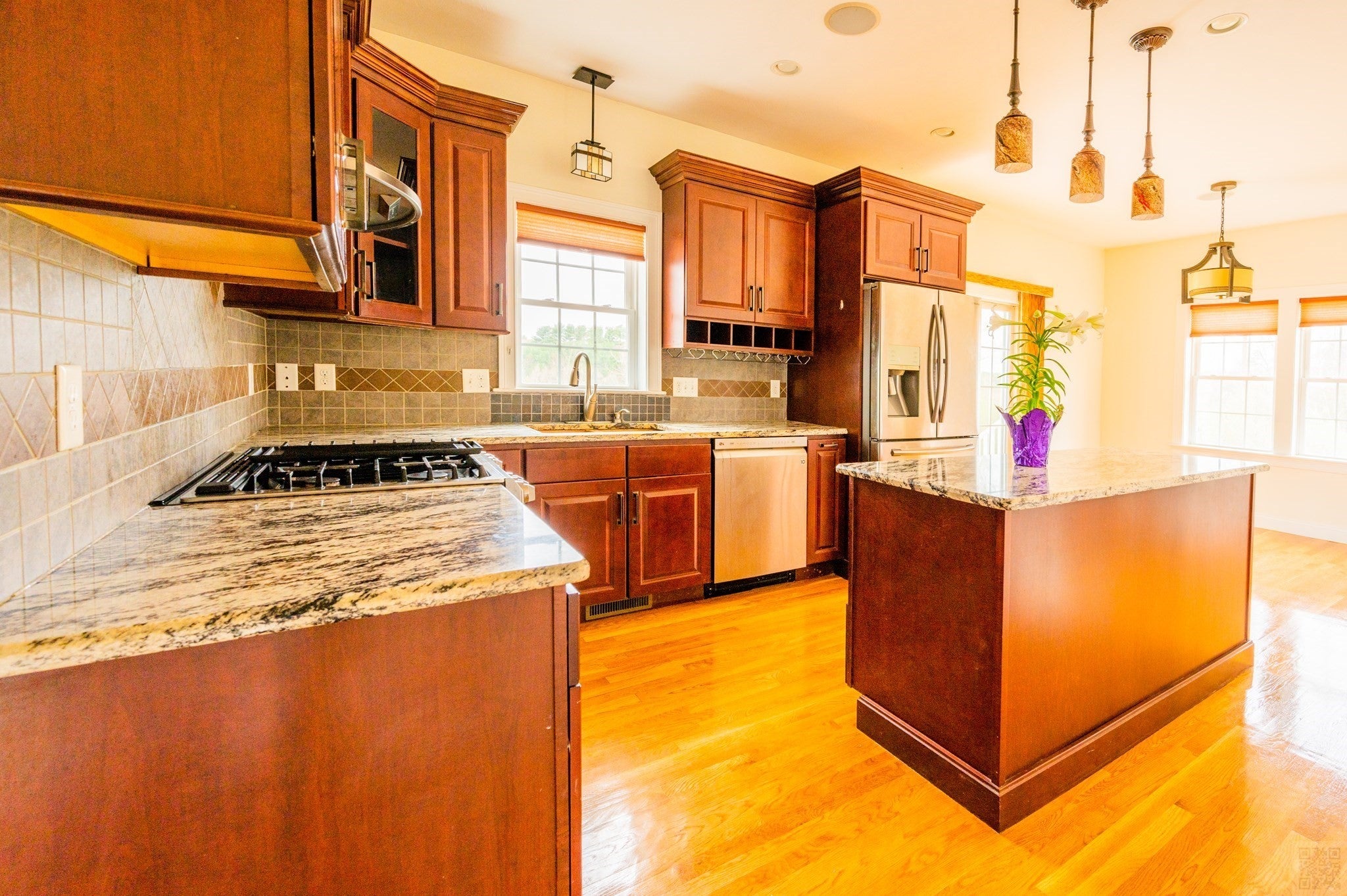 8 Bog View Rd, Kingston, MA, 8 Bog View Rd, Kingston, MA Photo #2