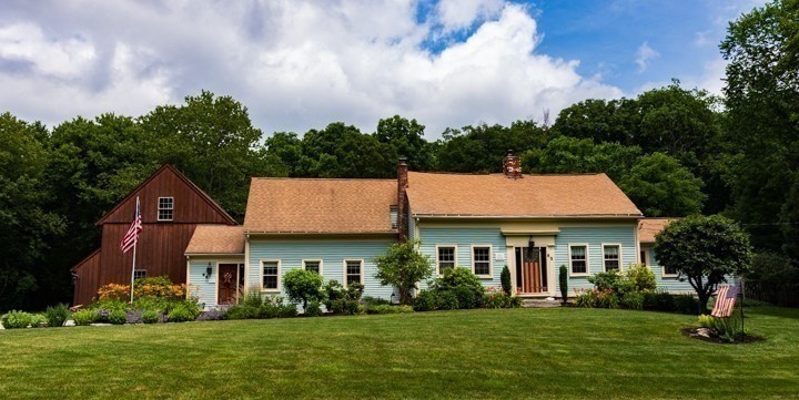82 Chestnut Hill Rd