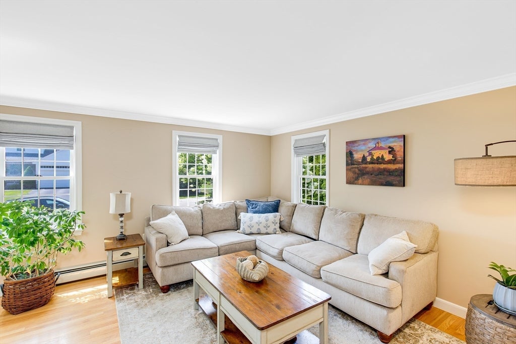 5 Virginia Avenue, Newburyport, MA, 5 Virginia Avenue, Newburyport, MA Photo #9