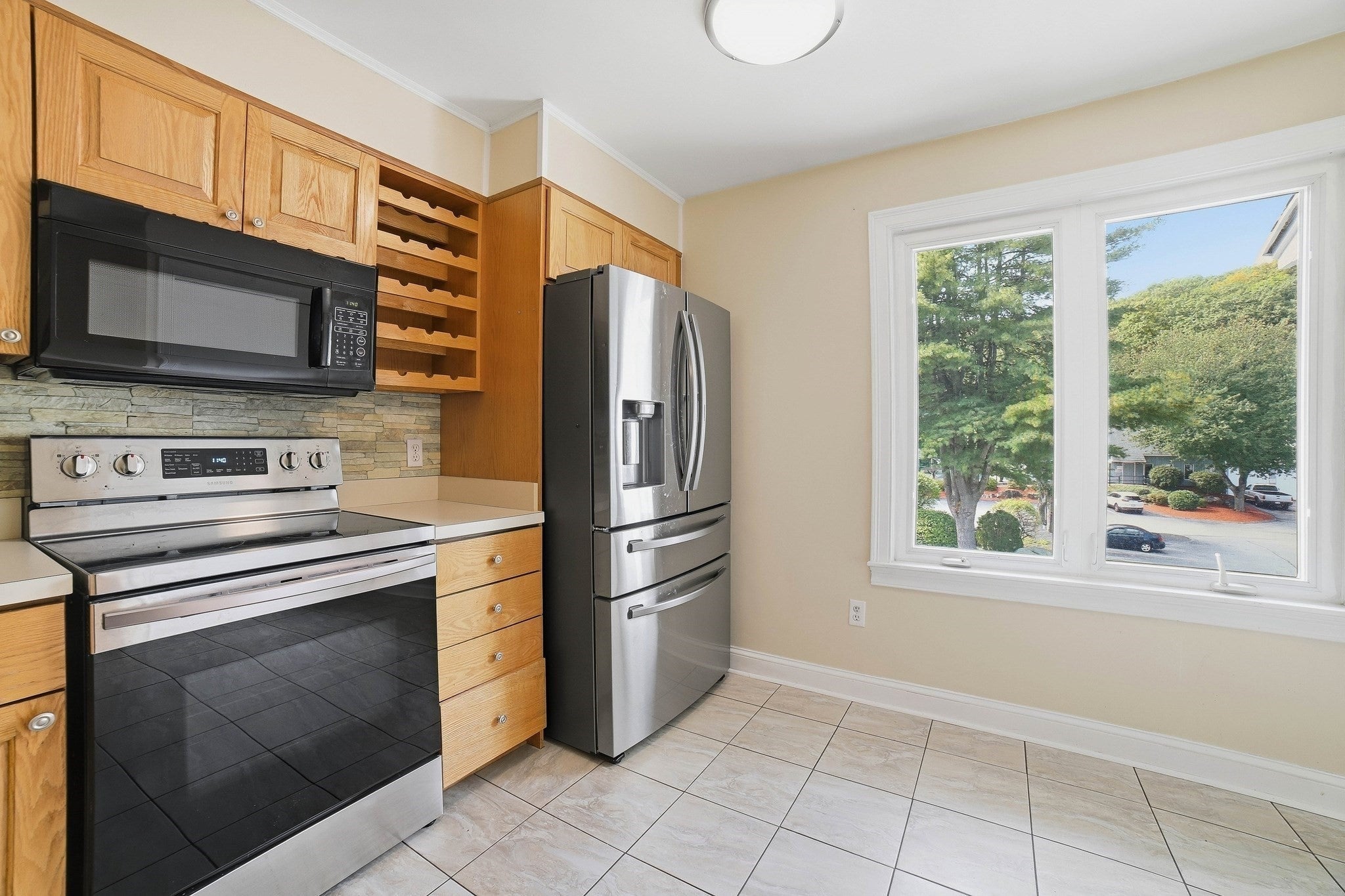 330 Sunderland Rd #18, Worcester, MA, 330 Sunderland Rd #18, Worcester, MA Photo #4