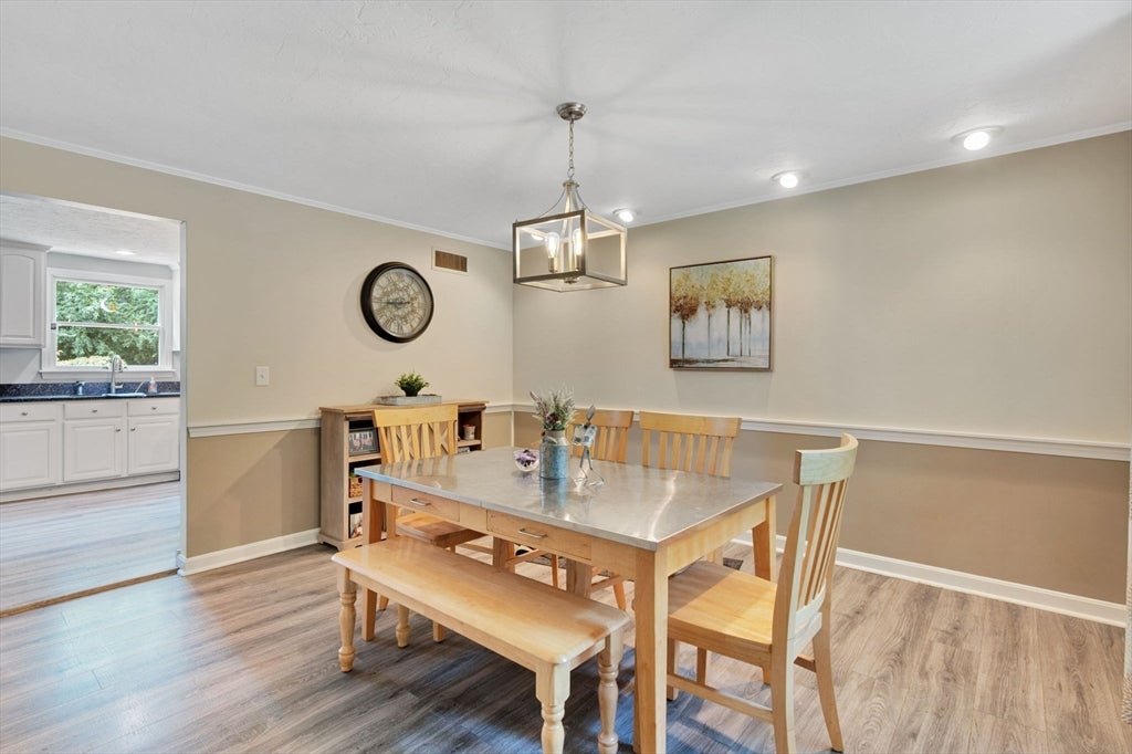 86 Edgewater Dr, Pembroke, MA, 86 Edgewater Dr, Pembroke, MA Photo #16