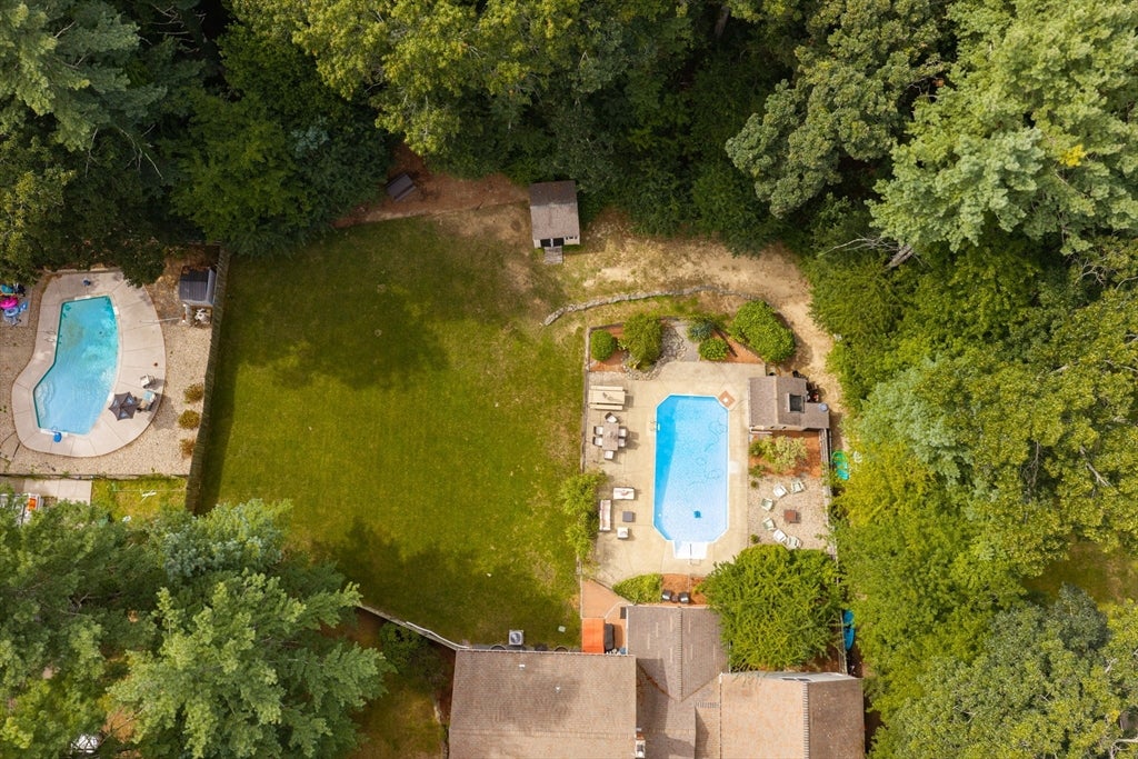 86 Edgewater Dr, Pembroke, MA, 86 Edgewater Dr, Pembroke, MA Photo #35