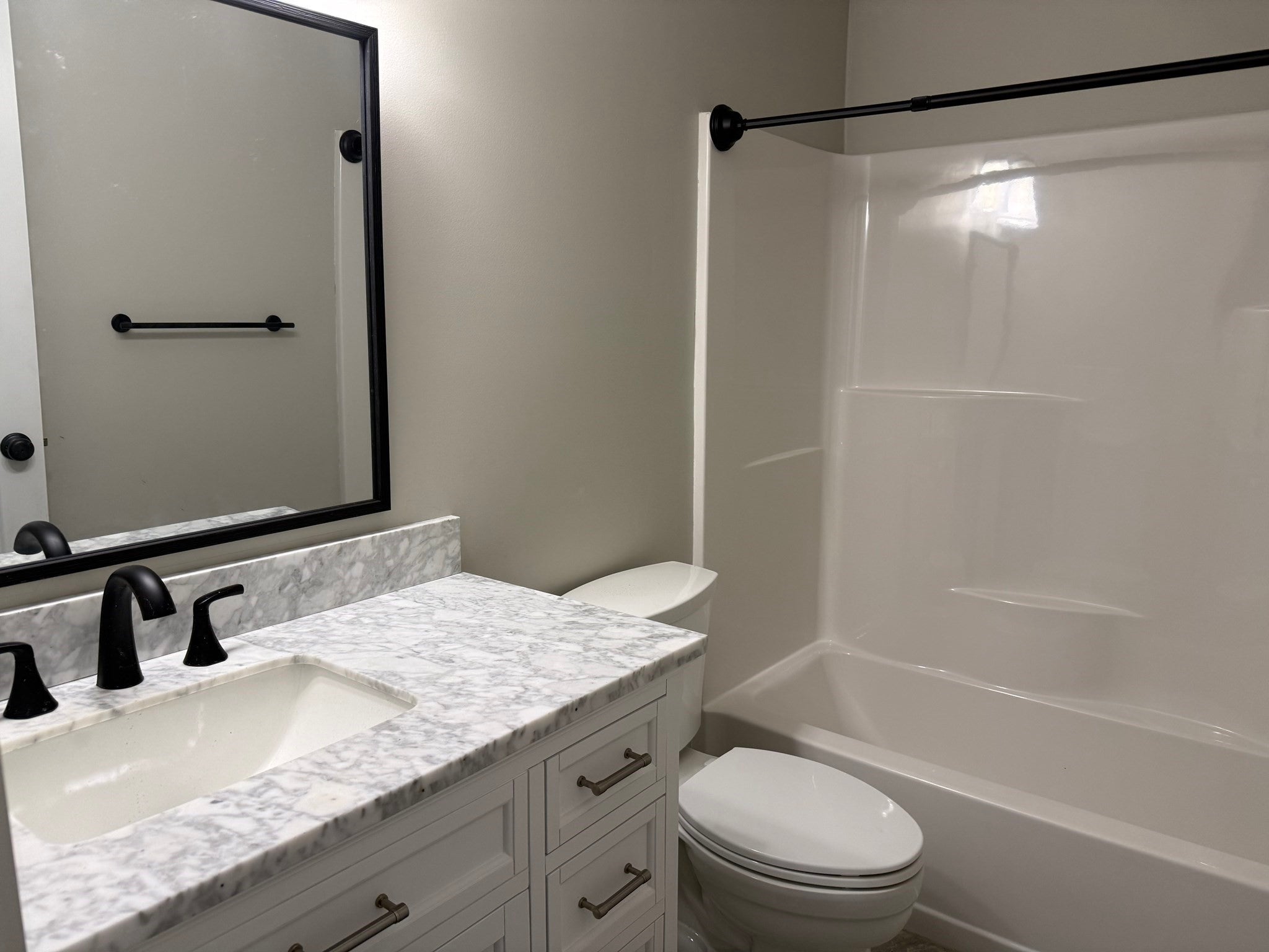 2 Meadowbrook Cir, Rutland, MA, 2 Meadowbrook Cir, Rutland, MA Photo #9