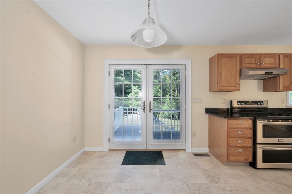22 Winter St, Holbrook, MA, 22 Winter St, Holbrook, MA Photo #12