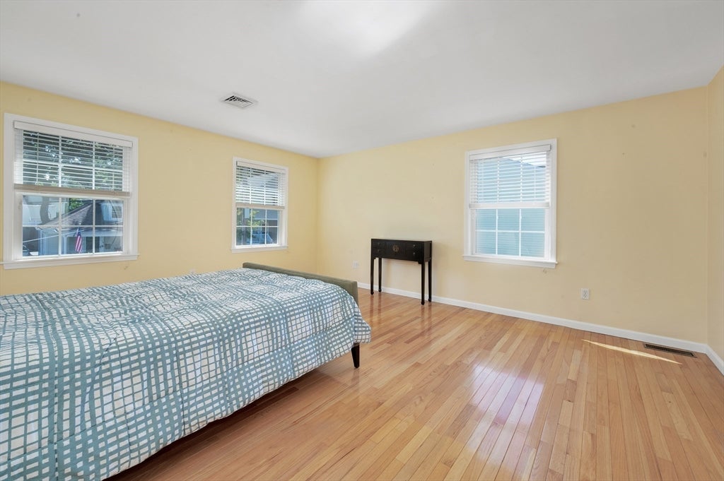 22 Winter St, Holbrook, MA, 22 Winter St, Holbrook, MA Photo #19