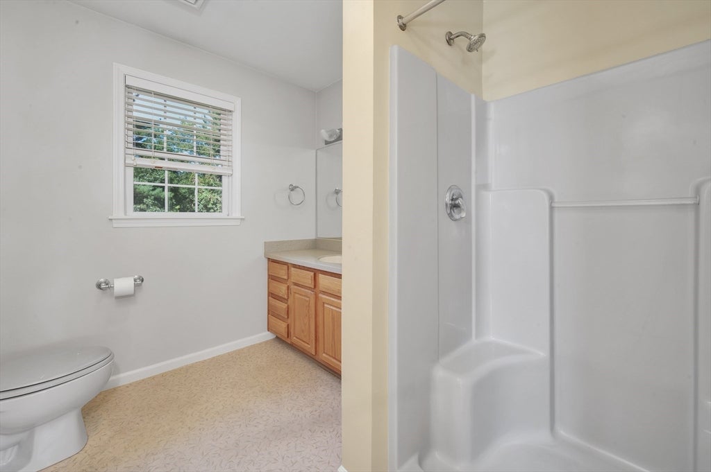 22 Winter St, Holbrook, MA, 22 Winter St, Holbrook, MA Photo #22