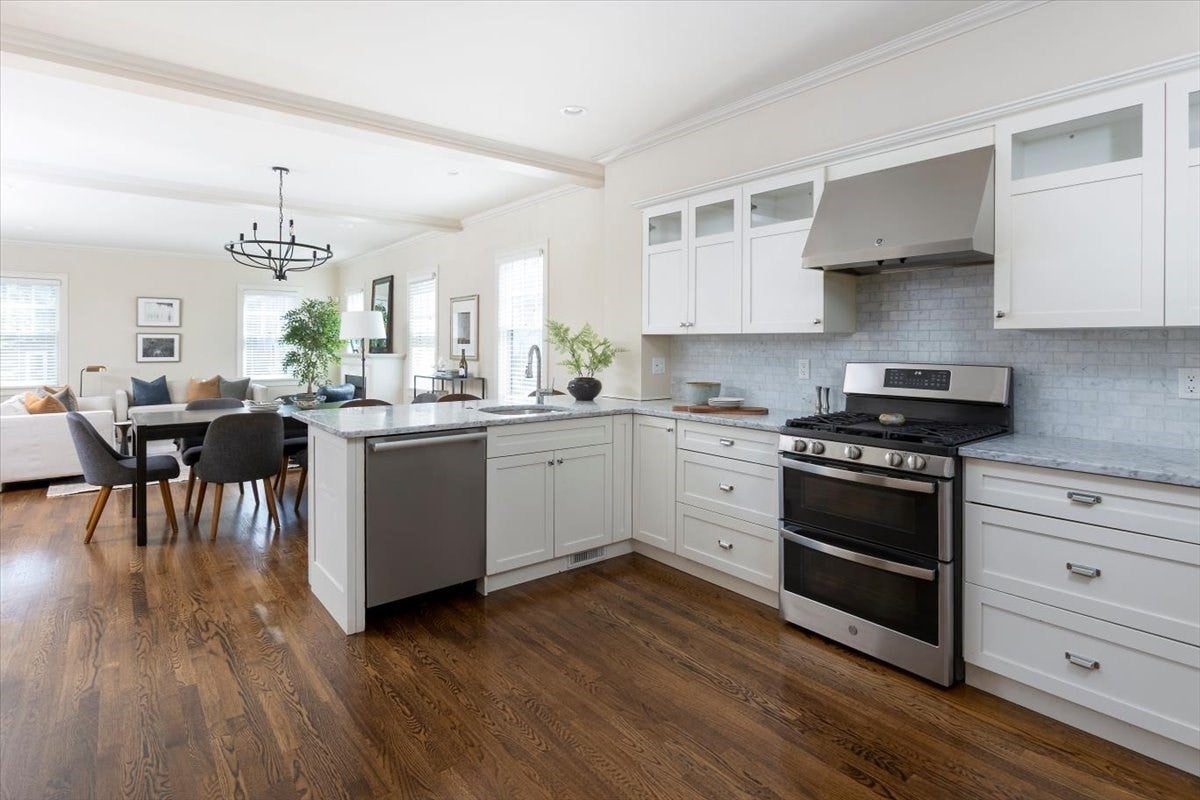 17 Davis Ave #1, Brookline, MA, 17 Davis Ave #1, Brookline, MA Photo #5