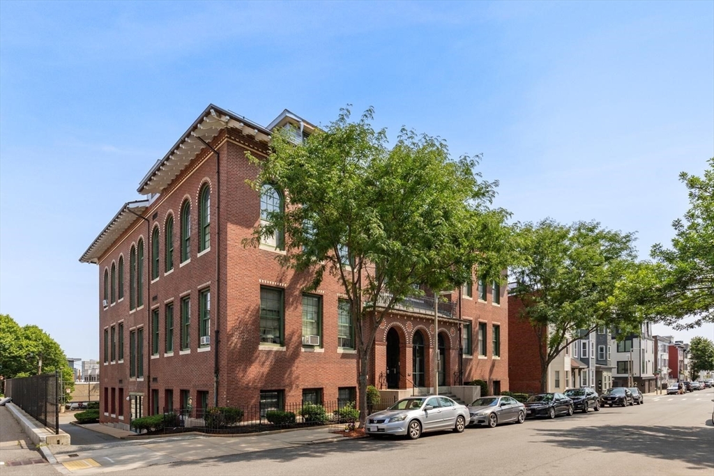 486 East 3rd Street 8