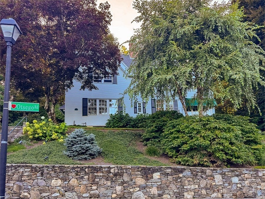 39 Otsego Road, Worcester, MA Photo #1