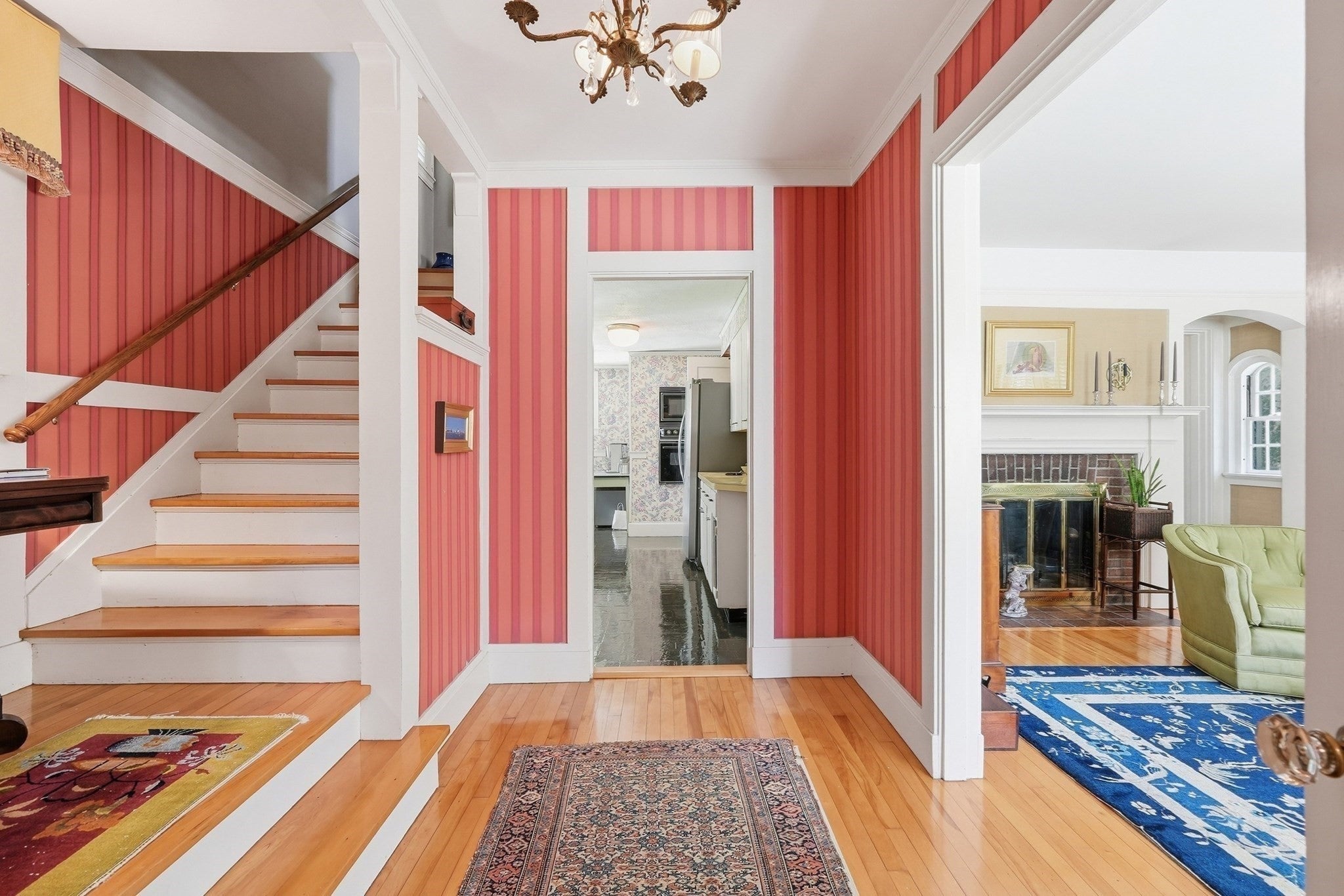 39 Otsego Road, Worcester, MA Photo #11