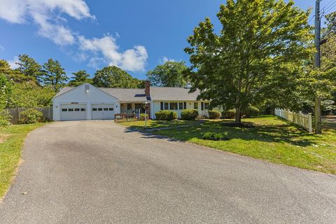 18 Rangely Ln Dennis MA 02660