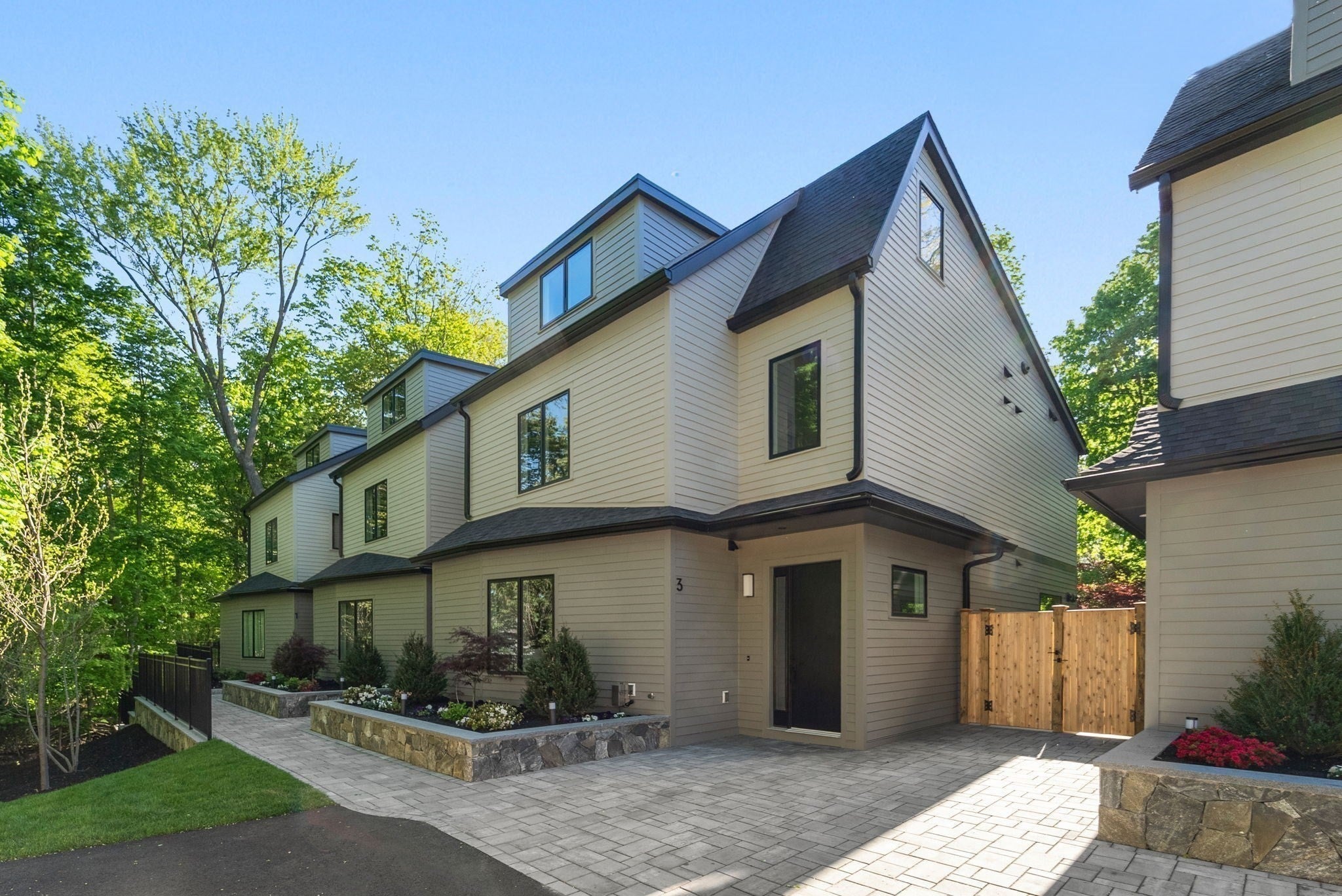 956 Walnut Street