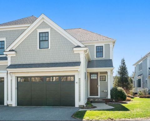 41 Lillian Way 41 Wayland MA 01778