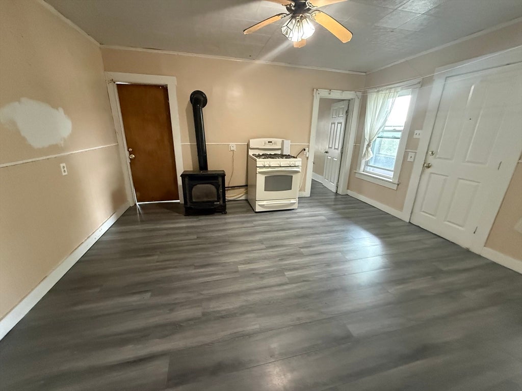 161 Plymouth St, Fitchburg, MA, 161 Plymouth St, Fitchburg, MA Photo #6