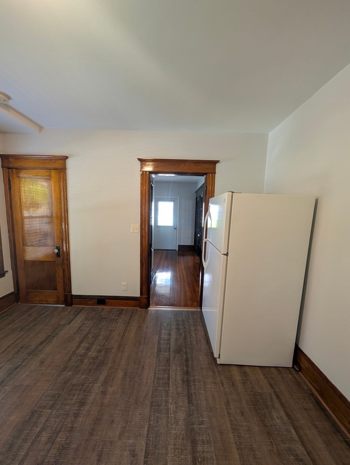 8 Howard Ave 1