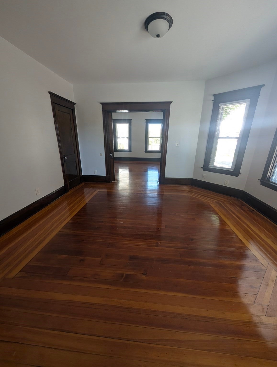 8 Howard Ave 1