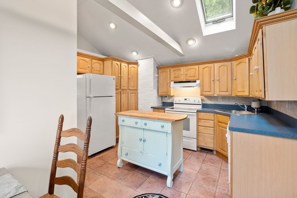 47 Chippewa Dr