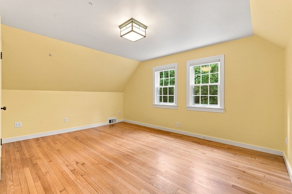 6 Smith Street, Amherst, MA, 6 Smith Street, Amherst, MA Photo #18