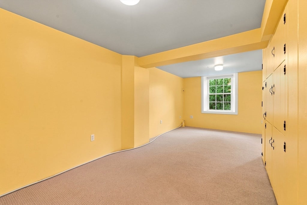 6 Smith Street, Amherst, MA, 6 Smith Street, Amherst, MA Photo #24