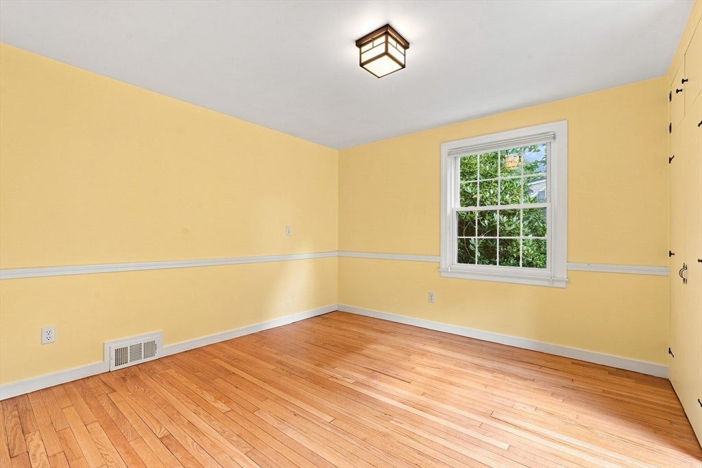 6 Smith Street, Amherst, MA, 6 Smith Street, Amherst, MA Photo #15