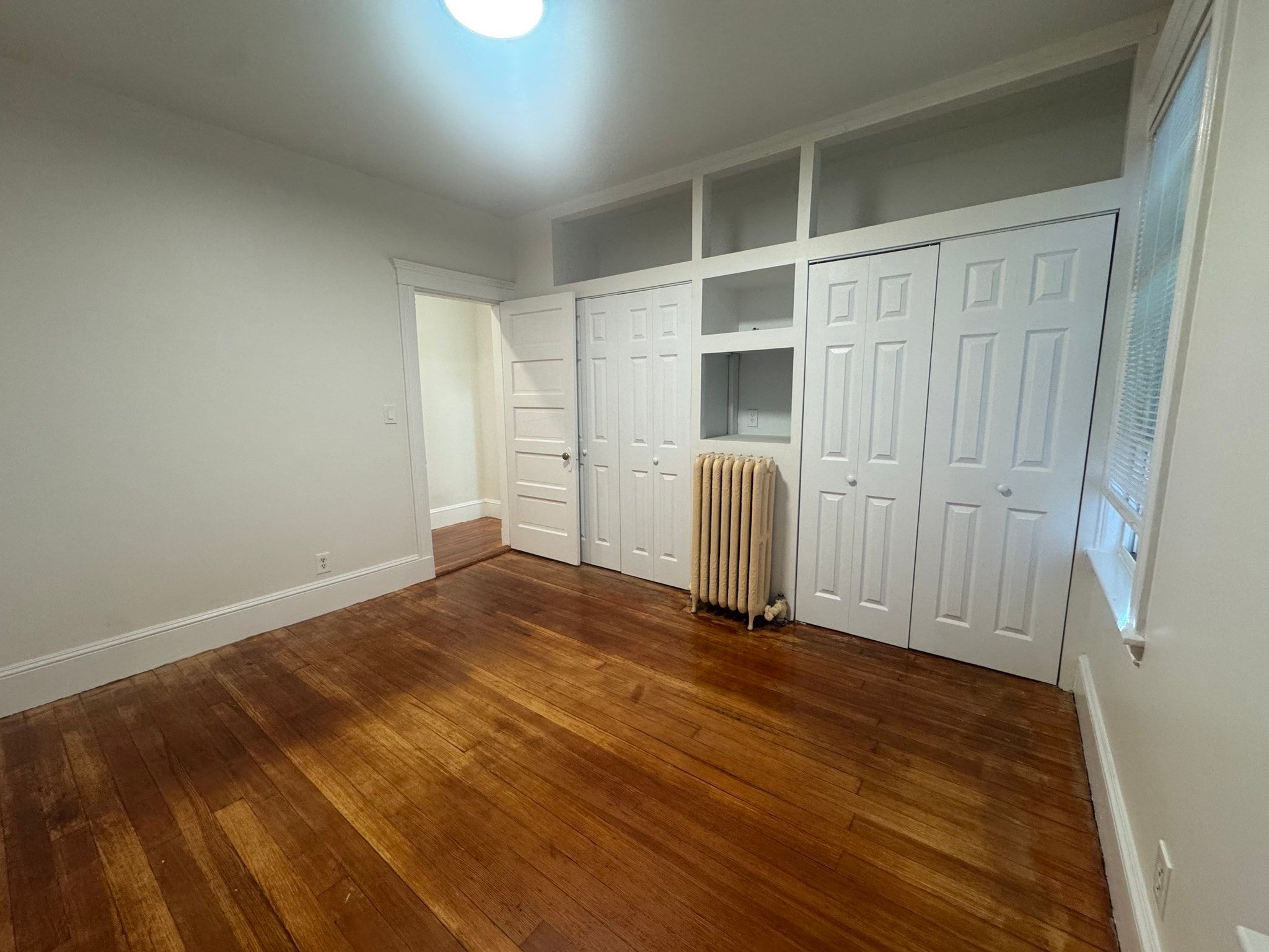 100 Franklin St 1