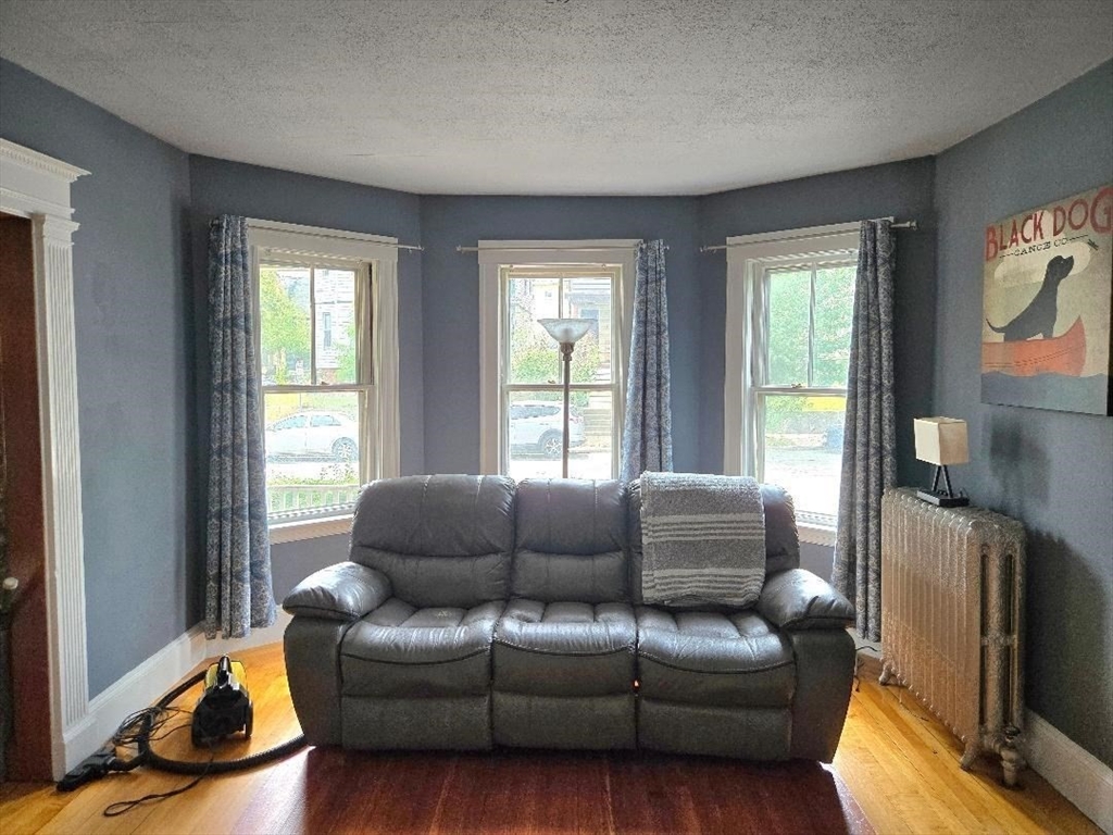 26 Warner St