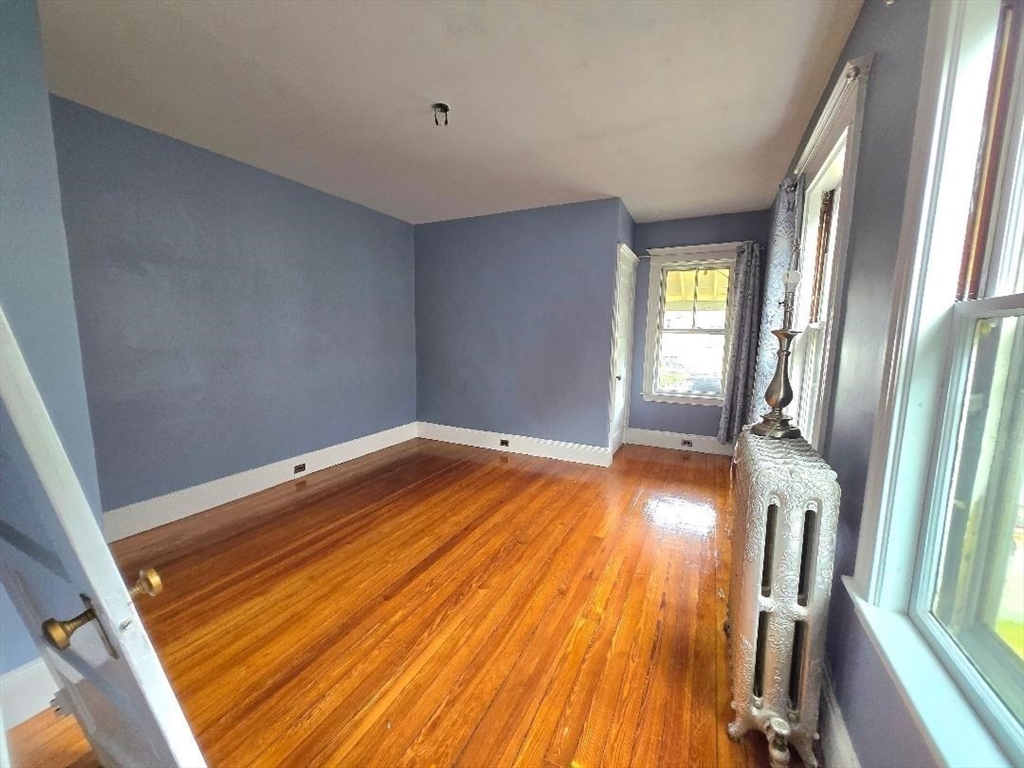 26 Warner St