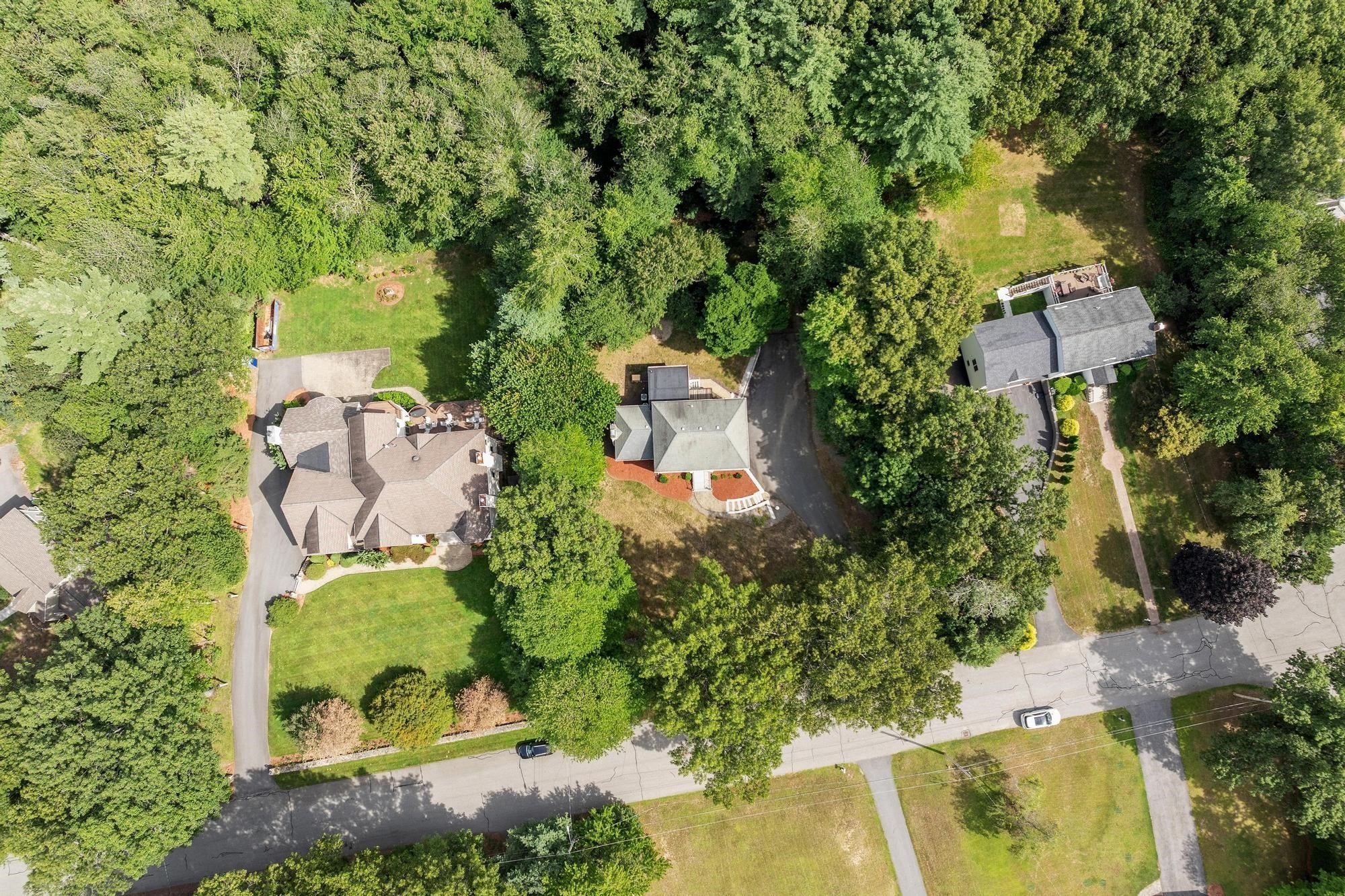 10 Zeus Drive, Chelmsford, MA Photo #34