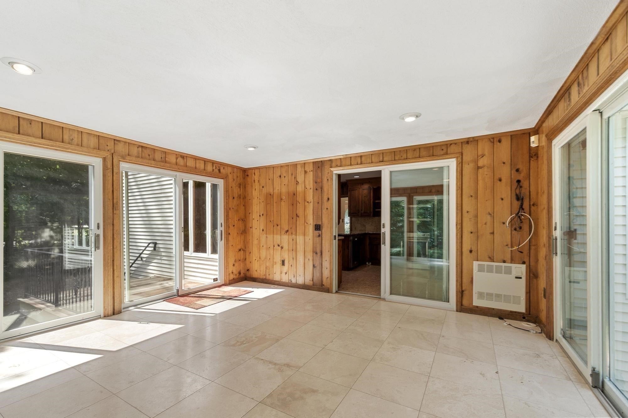 10 Zeus Drive, Chelmsford, MA Photo #17