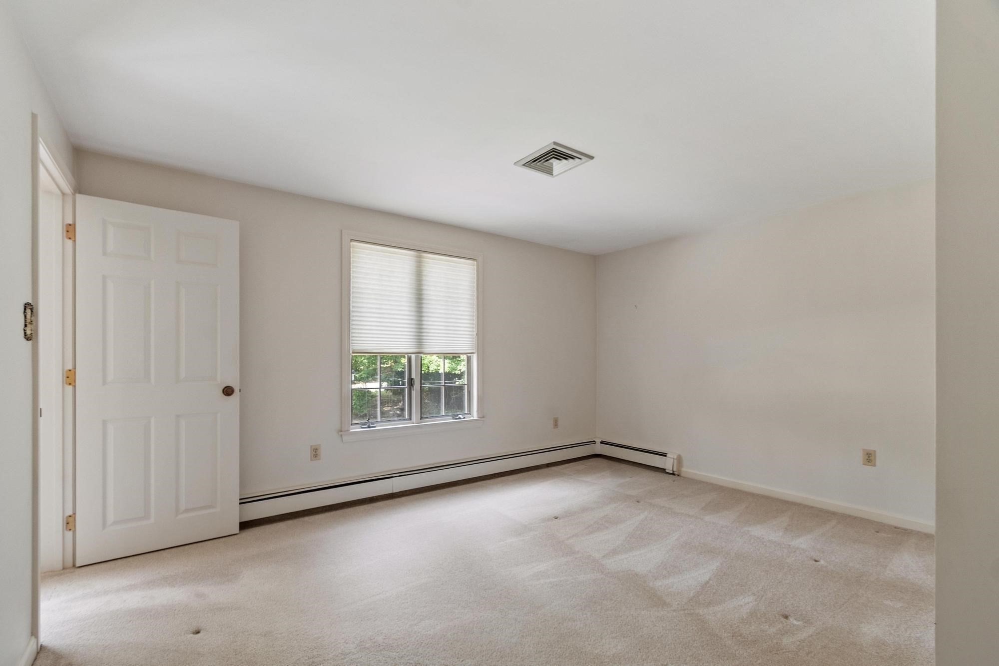 10 Zeus Drive, Chelmsford, MA Photo #23