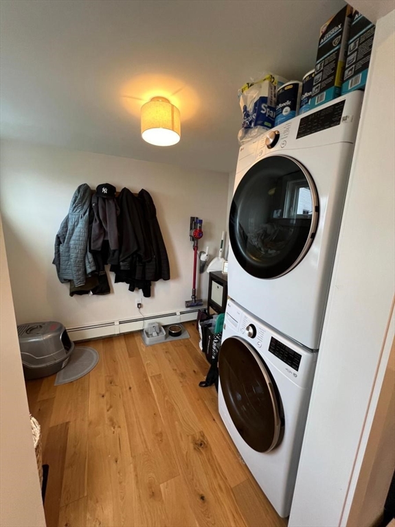 Quincy, Massachusetts 02169, United States, 3 Bedrooms Bedrooms, ,2 BathroomsBathrooms,Residential,Contingent,157197