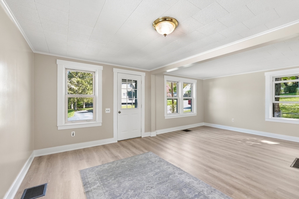 123 Wilson Ave, Athol, MA Photo #9