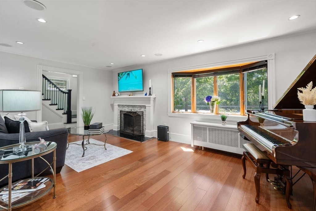 9 Venner Rd