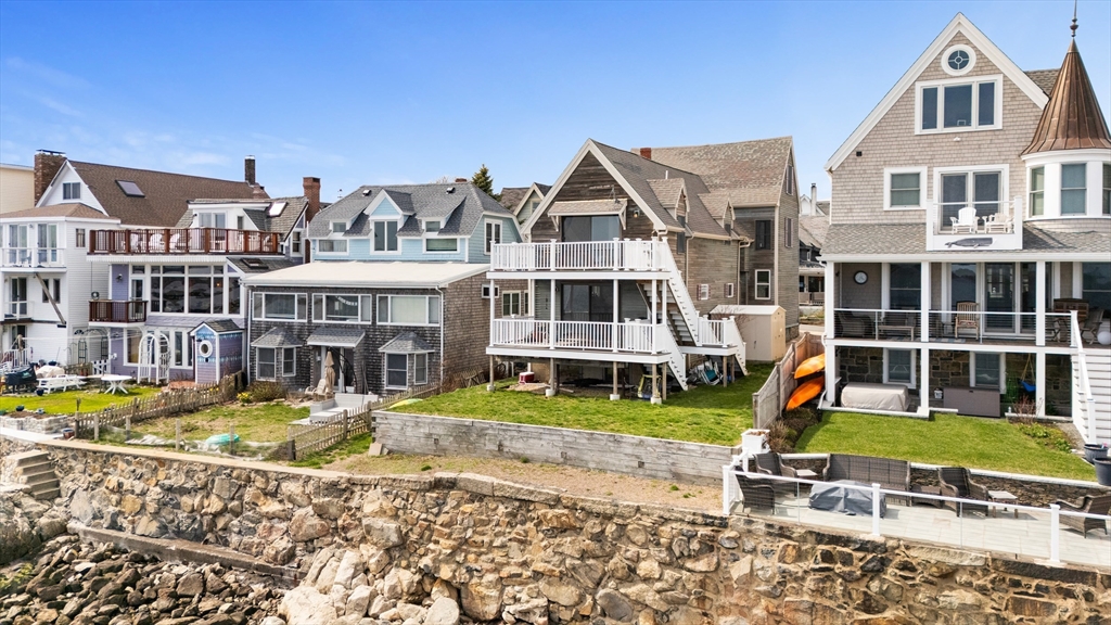 110 Bay View Ave