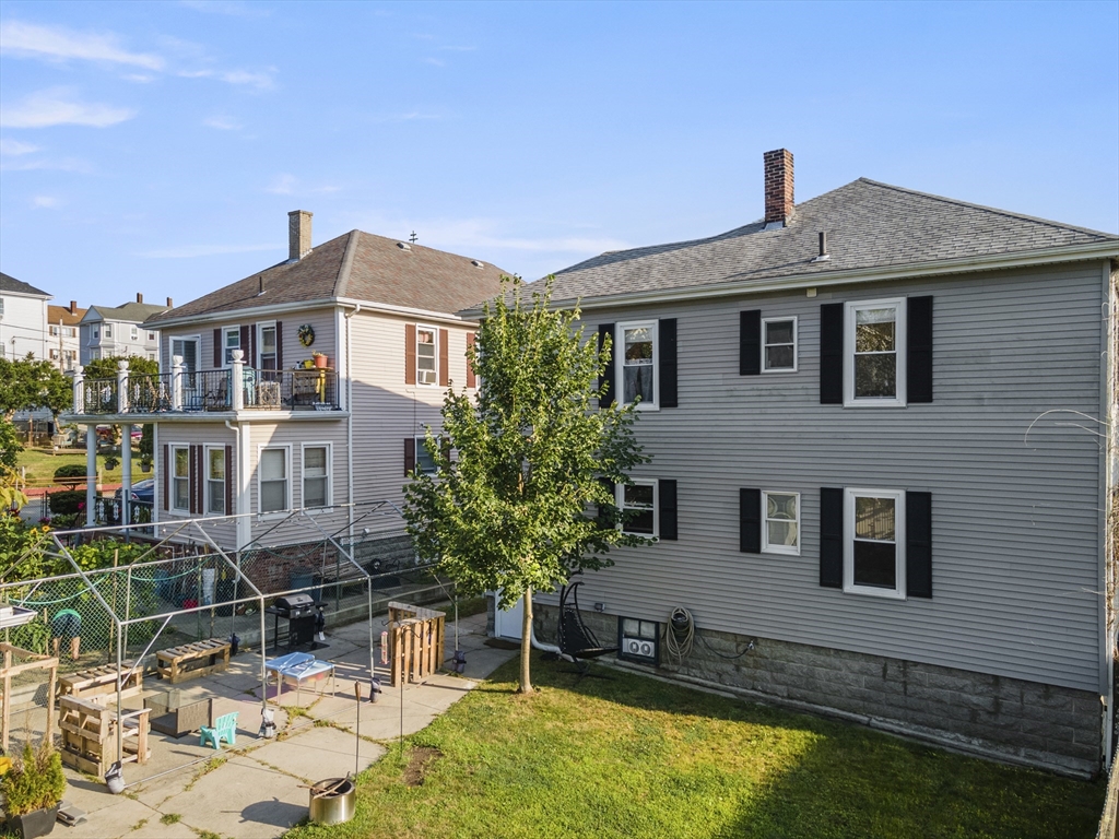 296-298 Center St