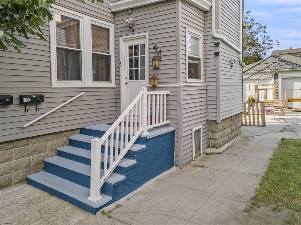 296-298 Center St
