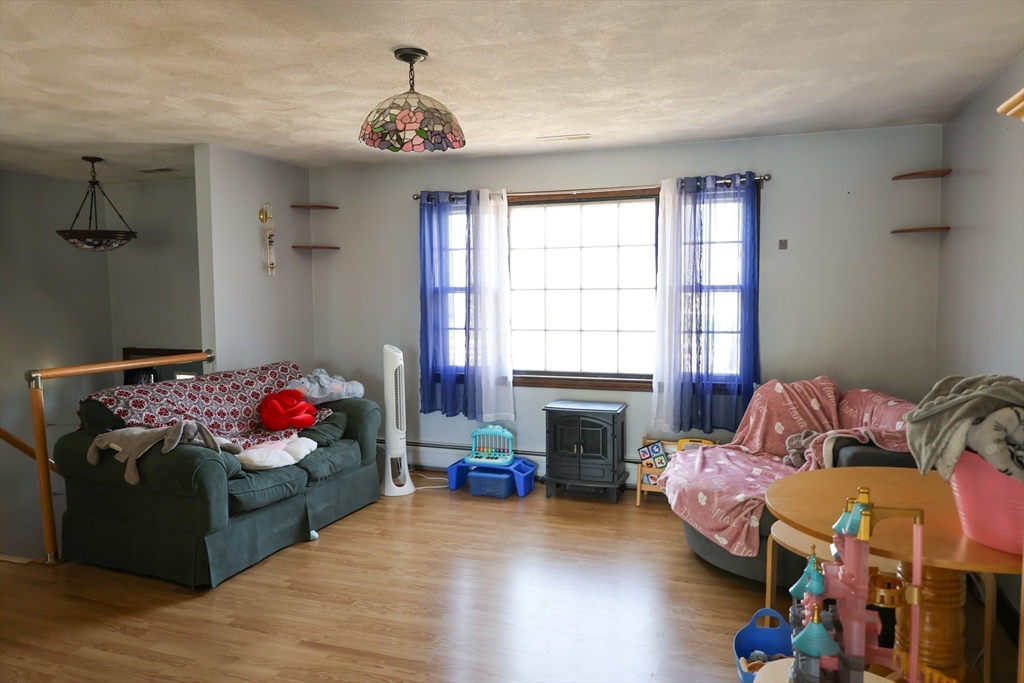 32 Treble Cove Rd