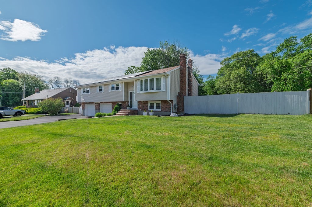 71 Albany St