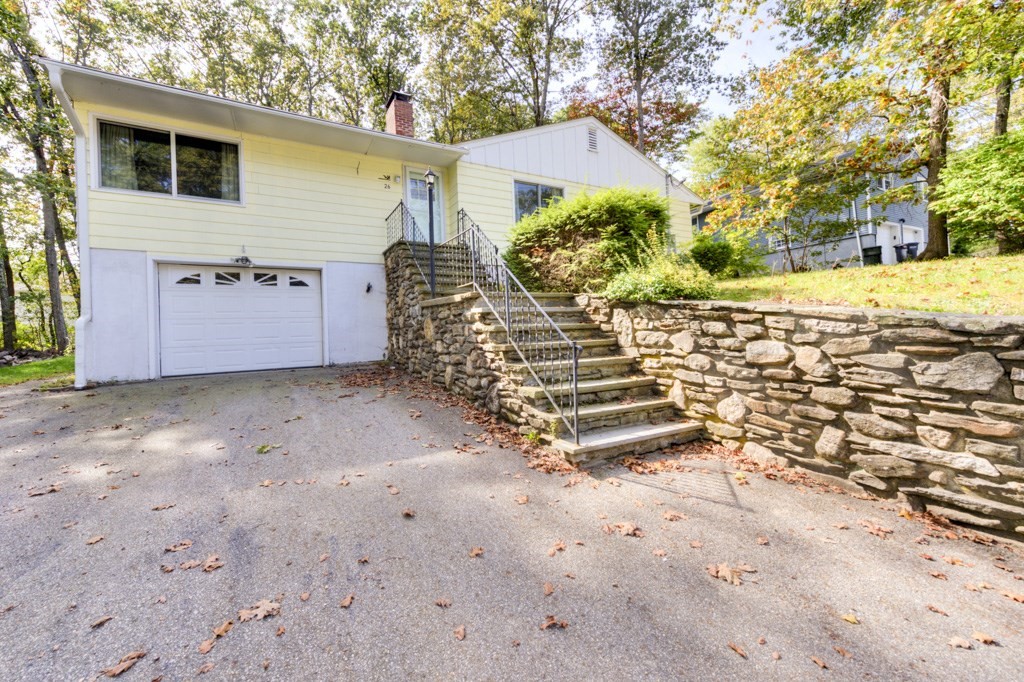 26 Avery Heights Drive