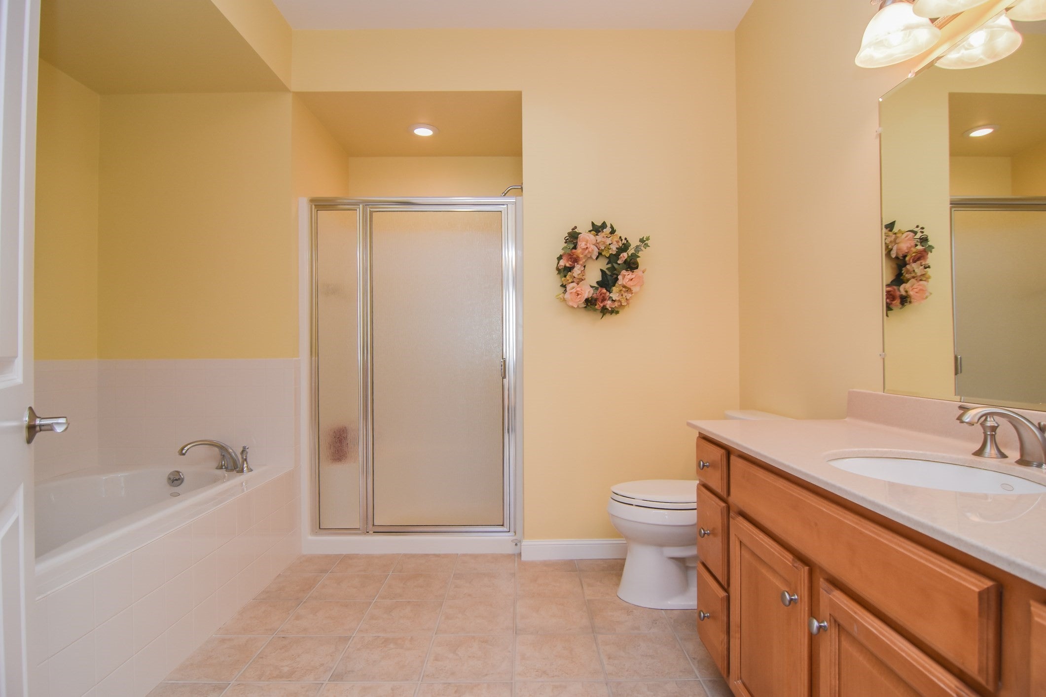 5 Village Ln #5, Methuen, MA, 5 Village Ln #5, Methuen, MA Photo #19