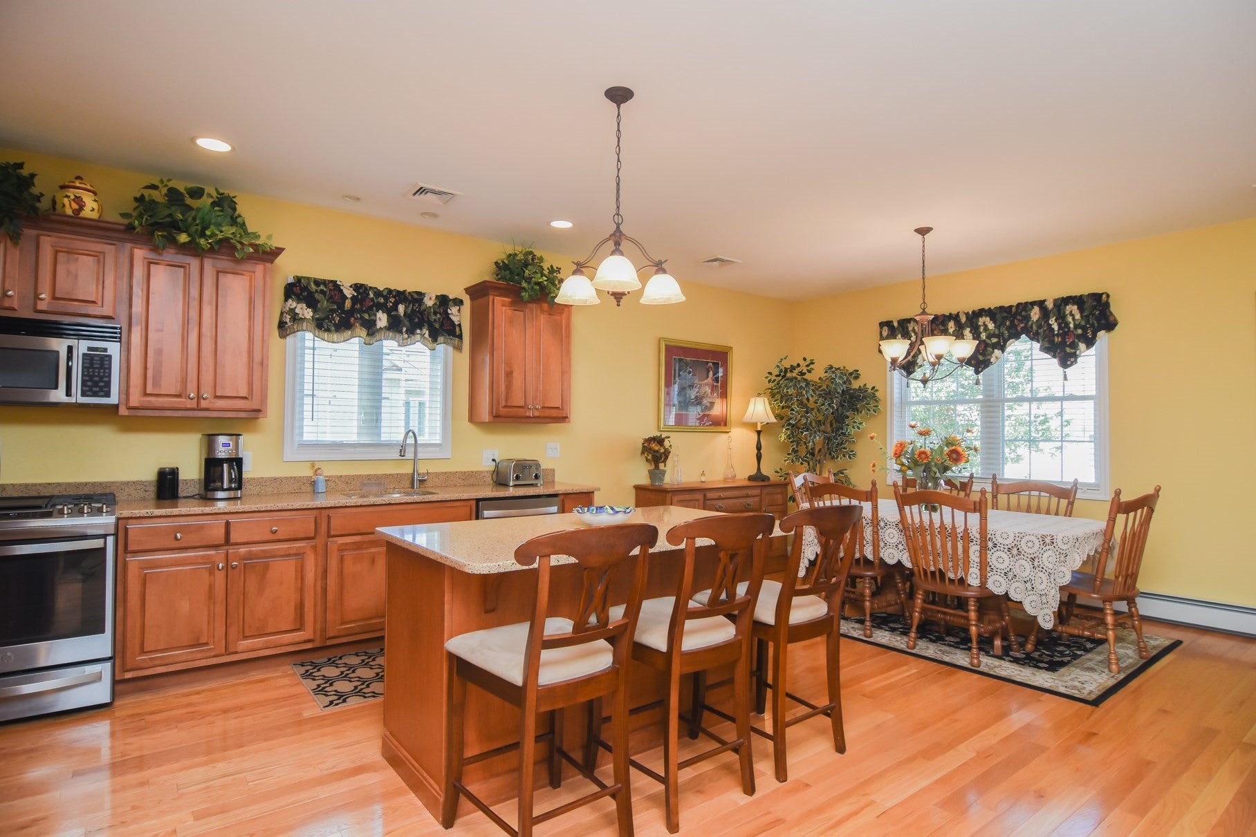 5 Village Ln #5, Methuen, MA, 5 Village Ln #5, Methuen, MA Photo #23