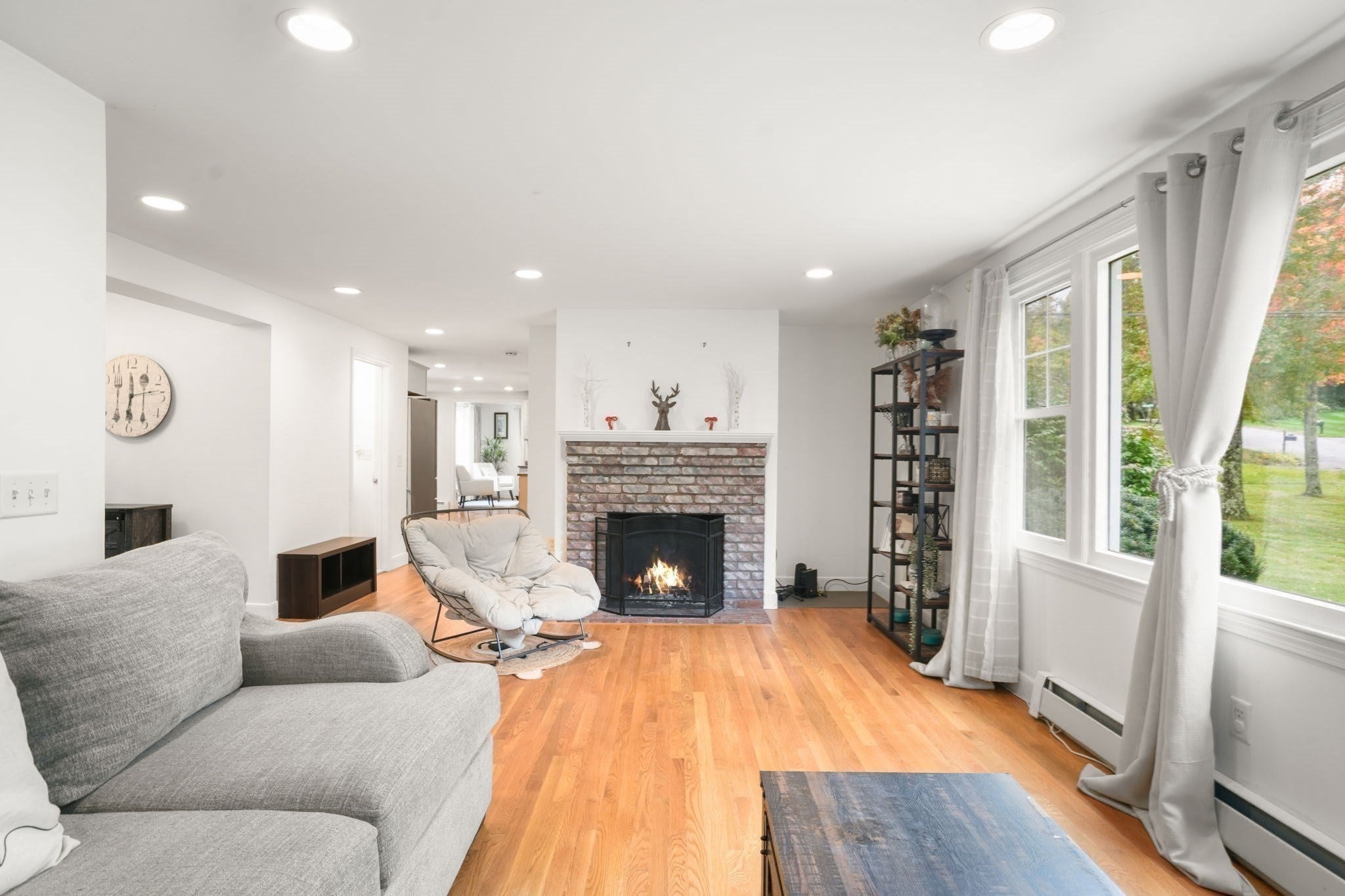 22 Townsend Dr, West Boylston, MA Photo #16