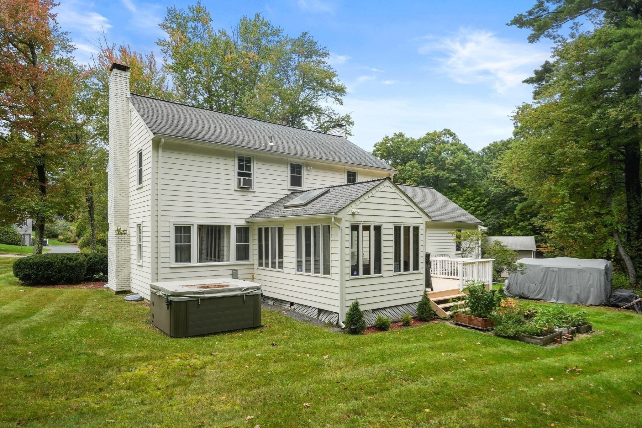 22 Townsend Dr, West Boylston, MA Photo #37