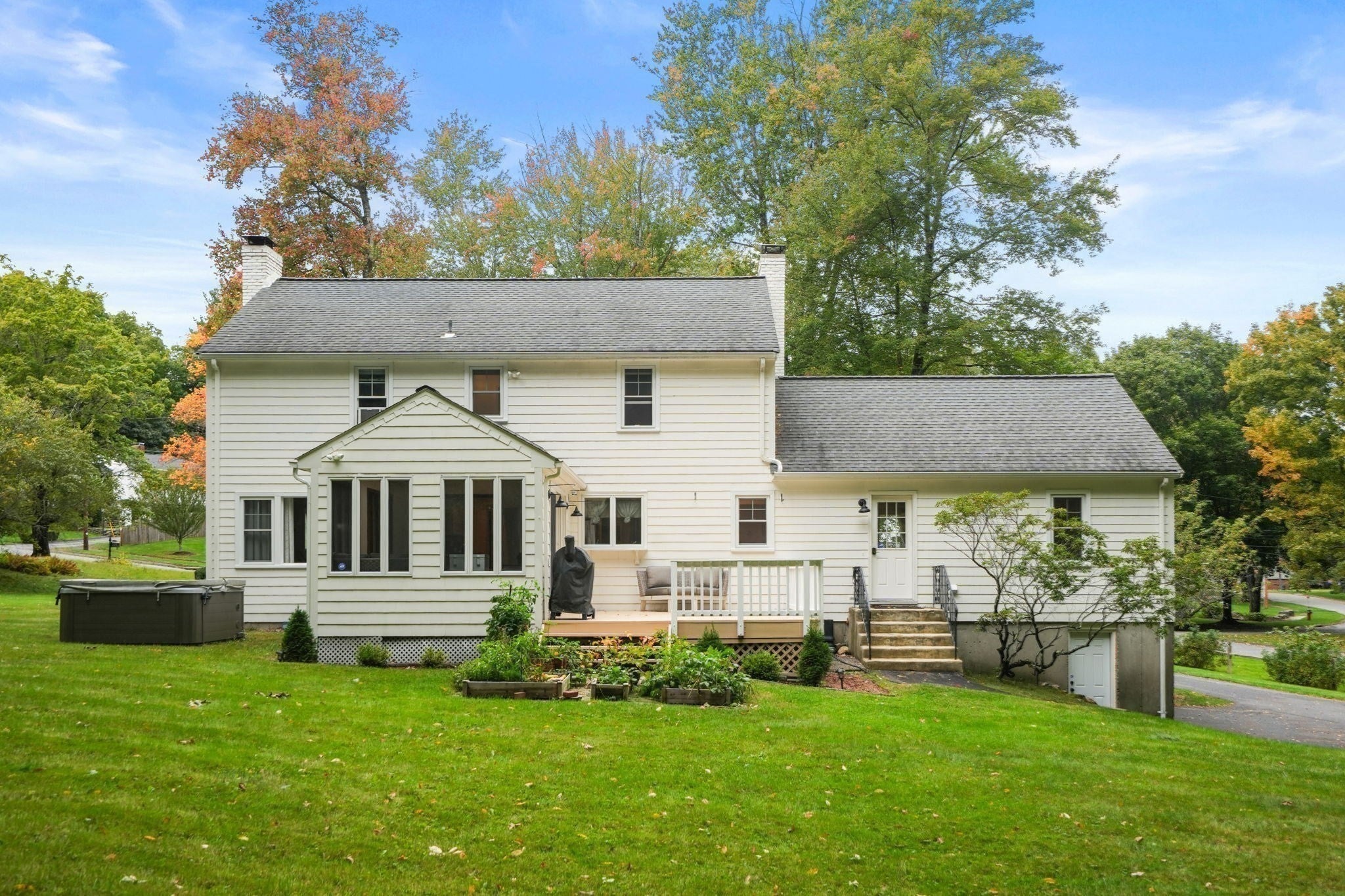 22 Townsend Dr, West Boylston, MA Photo #38