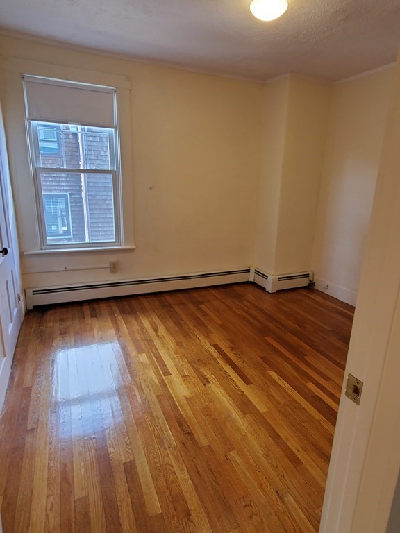 47 Railroad Ave 2L