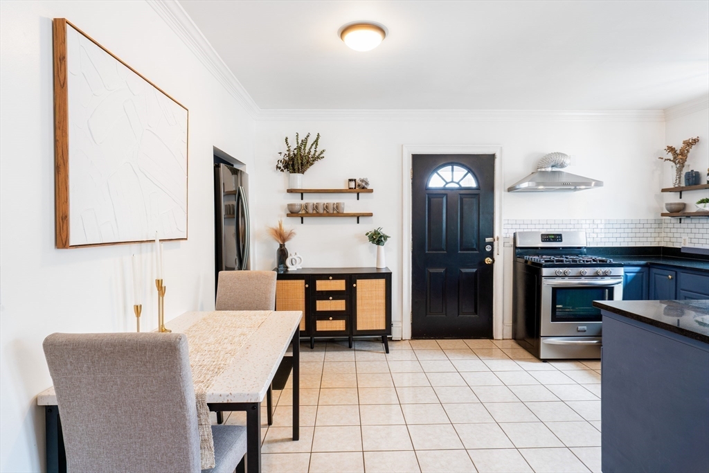 40 Linden St C