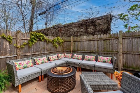 40 Linden St C Boston MA 02122